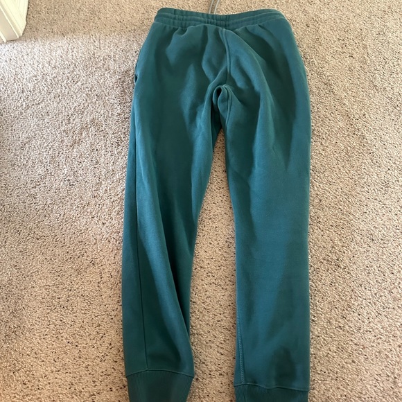 Blue Fabletics Sweatpants - Picture 2 of 2